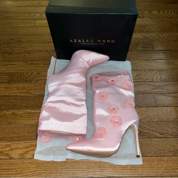 Azalea Wang Acacia Pointy Toe Floral Booties Pink Women’s Size 8 - Picture 2 of 13